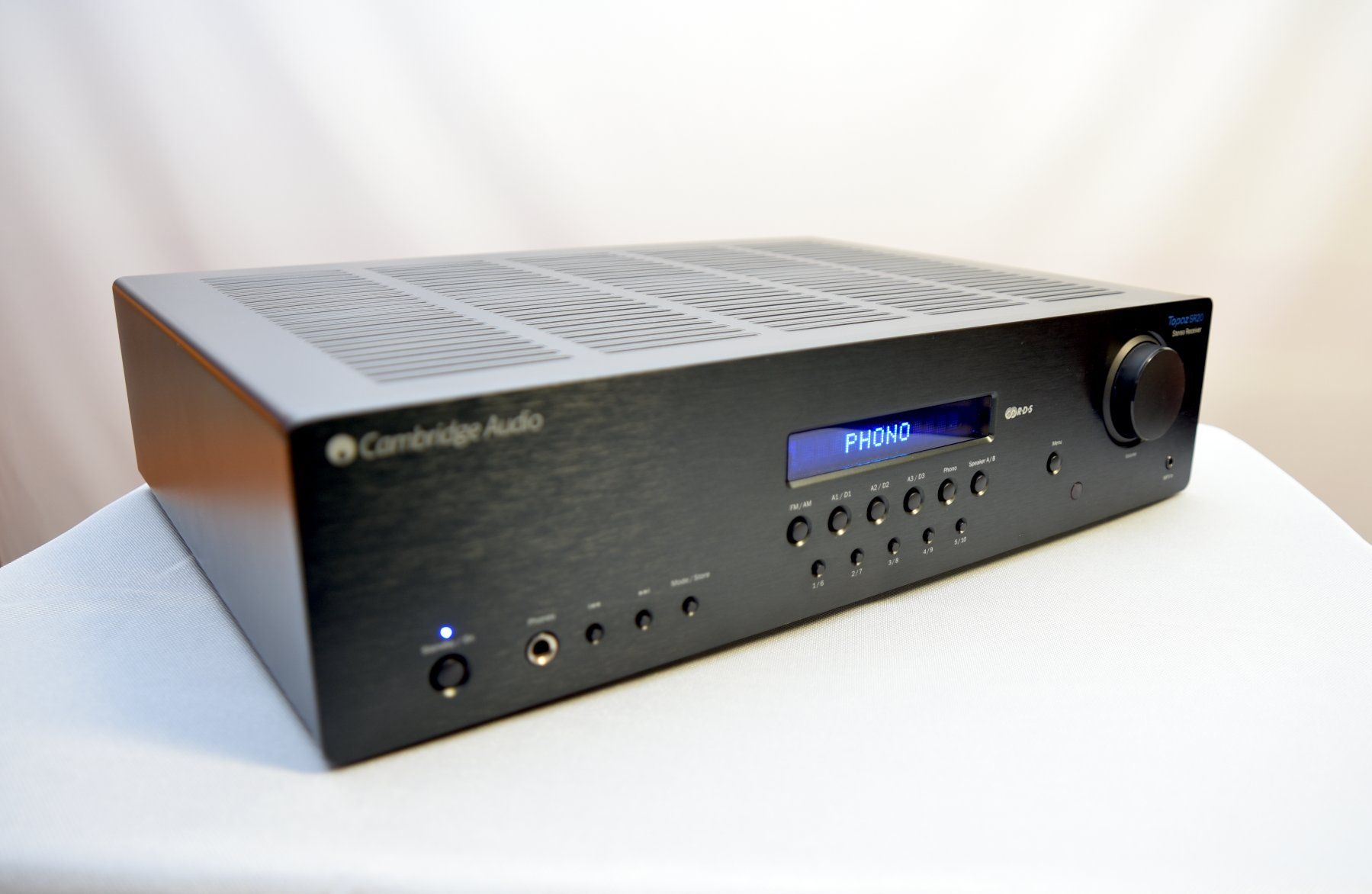 Cambridge Audio Ricevitori: Cambridge Audio Topaz SR20 Receiver – Usato da Kaiseraugst venduto da beatboxx 1