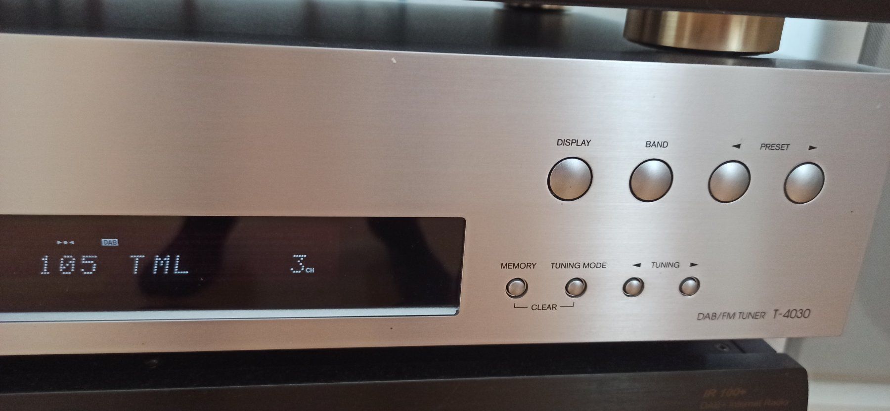 Onkyo Radio: Onkyo DAB+Tuner T-4030 – Usato da Meggen venduto da Malecifent 1