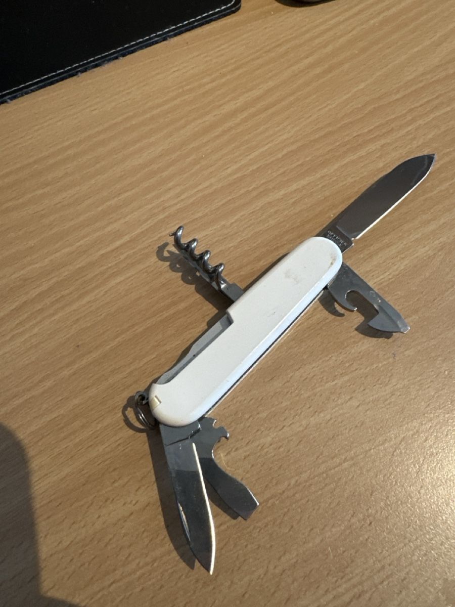 Victorinox Coltelli tascabile: Victorinox – Usato da Dulliken venduto da Zuchu 1