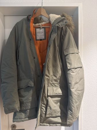 Herren Winterjacke Jack & Jones olivgrün mit Kapuze L
