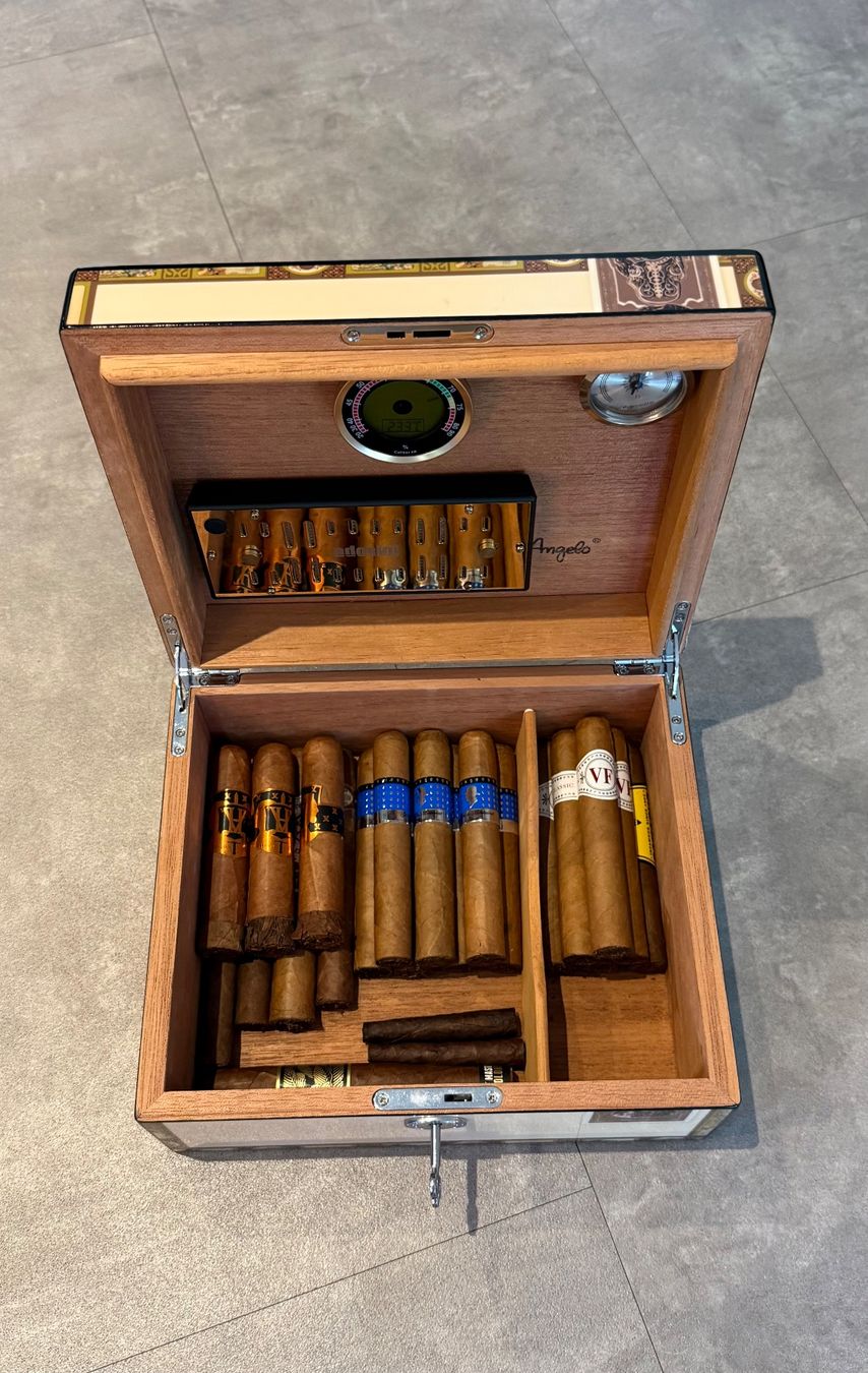 Adorini Humidore: Zigarren Humidor Angelo Adorini – Gebraucht aus Sursee von M_DiGi 3