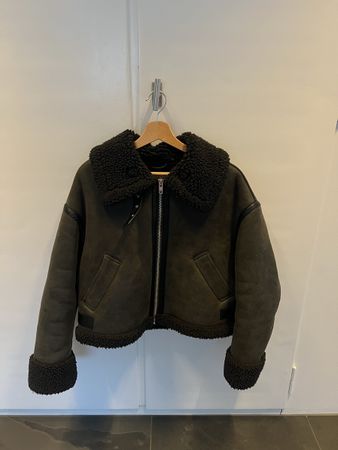 Zara Winterjacke, Khaki