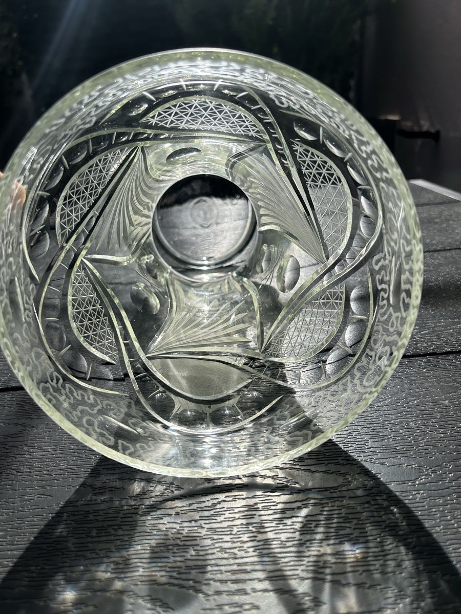 Vasi & Recipienti: Fein gravierte Kristallvase, einzigartiges Design – Usato da Losone venduto da del_yh97 3