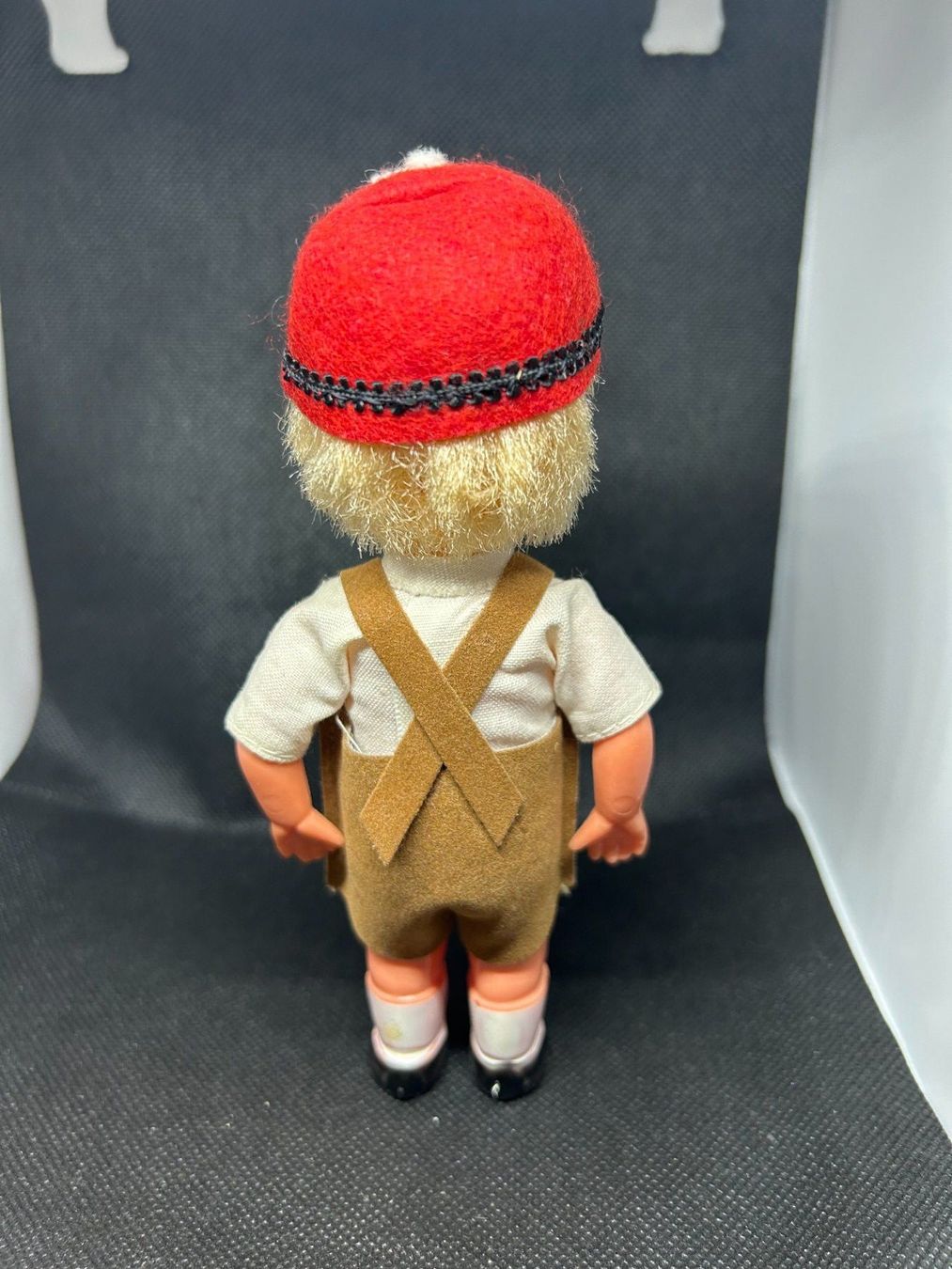Bambole: Vintage Schweizer puppe – Usato da Lausanne venduto da Retro-geek 2