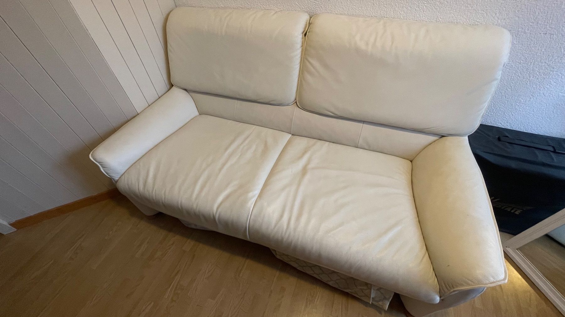 Divani: Laauser Echtleder Sofa Weiss Crème – Usato da Kägiswil venduto da asp_9cd9
