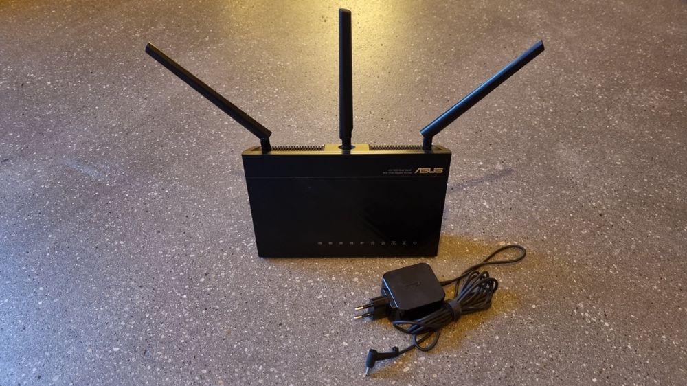 Asus WiFi Router RT-AC68U (Gebraucht) in Therwil für CHF 31 – mit ...