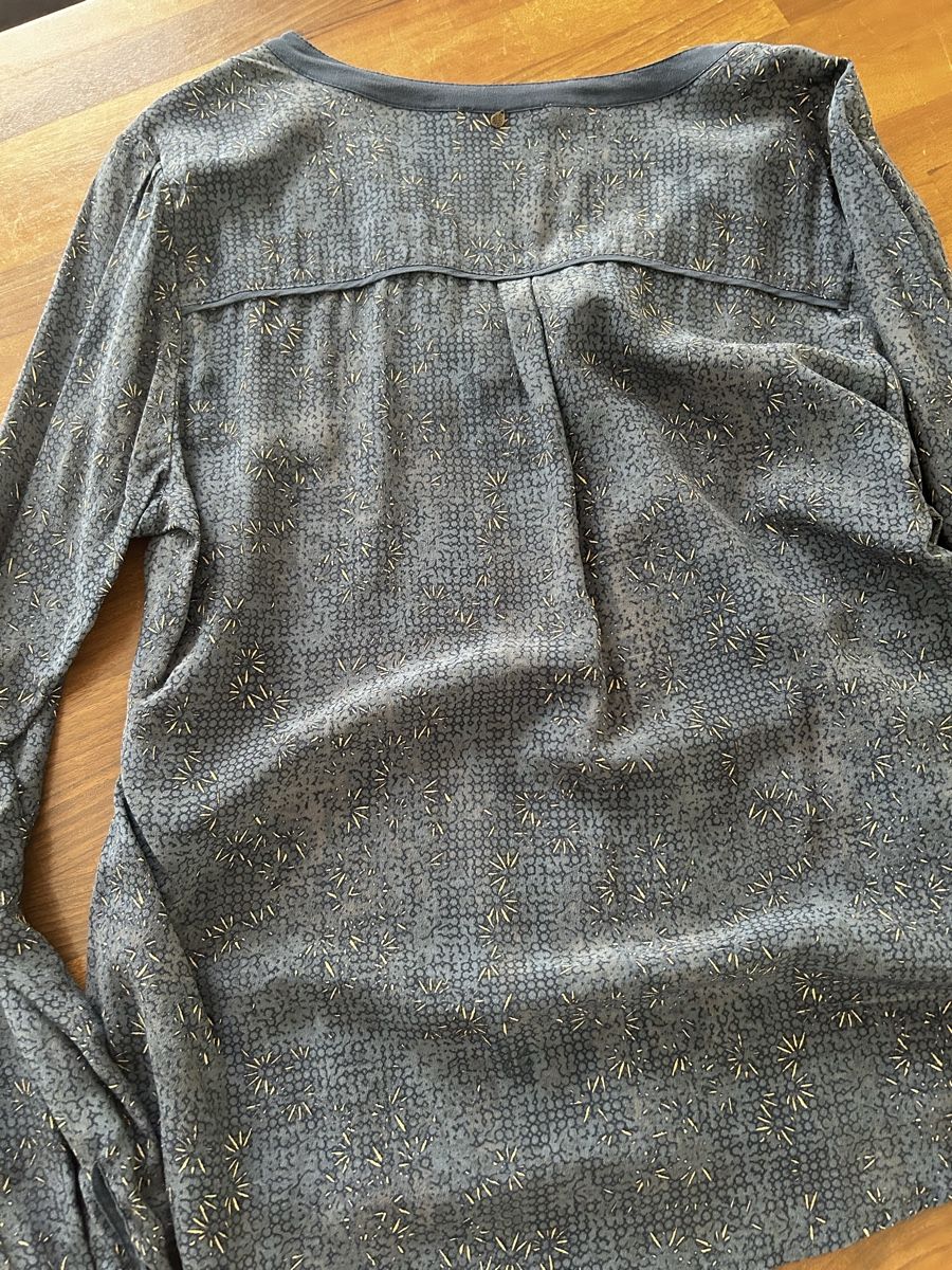 Nile Camicette: Original NILE Bluse V-Ausschnitt Dunkelblau/Grau Gr. L – Nuovo (secondo la descrizione) da Balsthal venduto da LaLiLu77 4