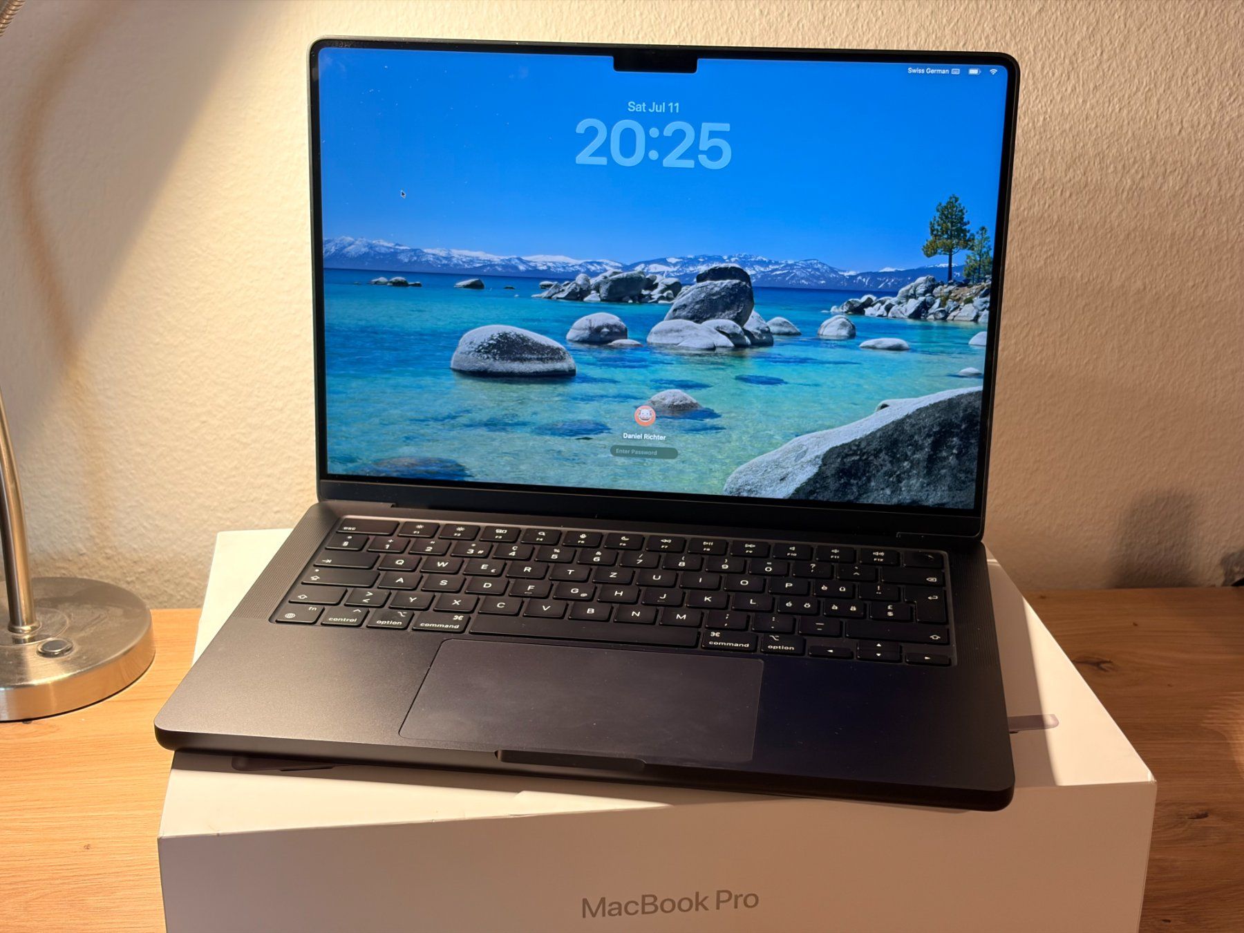Apple Notebook: Apple MacBook Pro 14" M4 Pro | 48 GB RAM | 4 TB SSD – Nuovo (secondo la descrizione) da Schlieren venduto da dan_richt