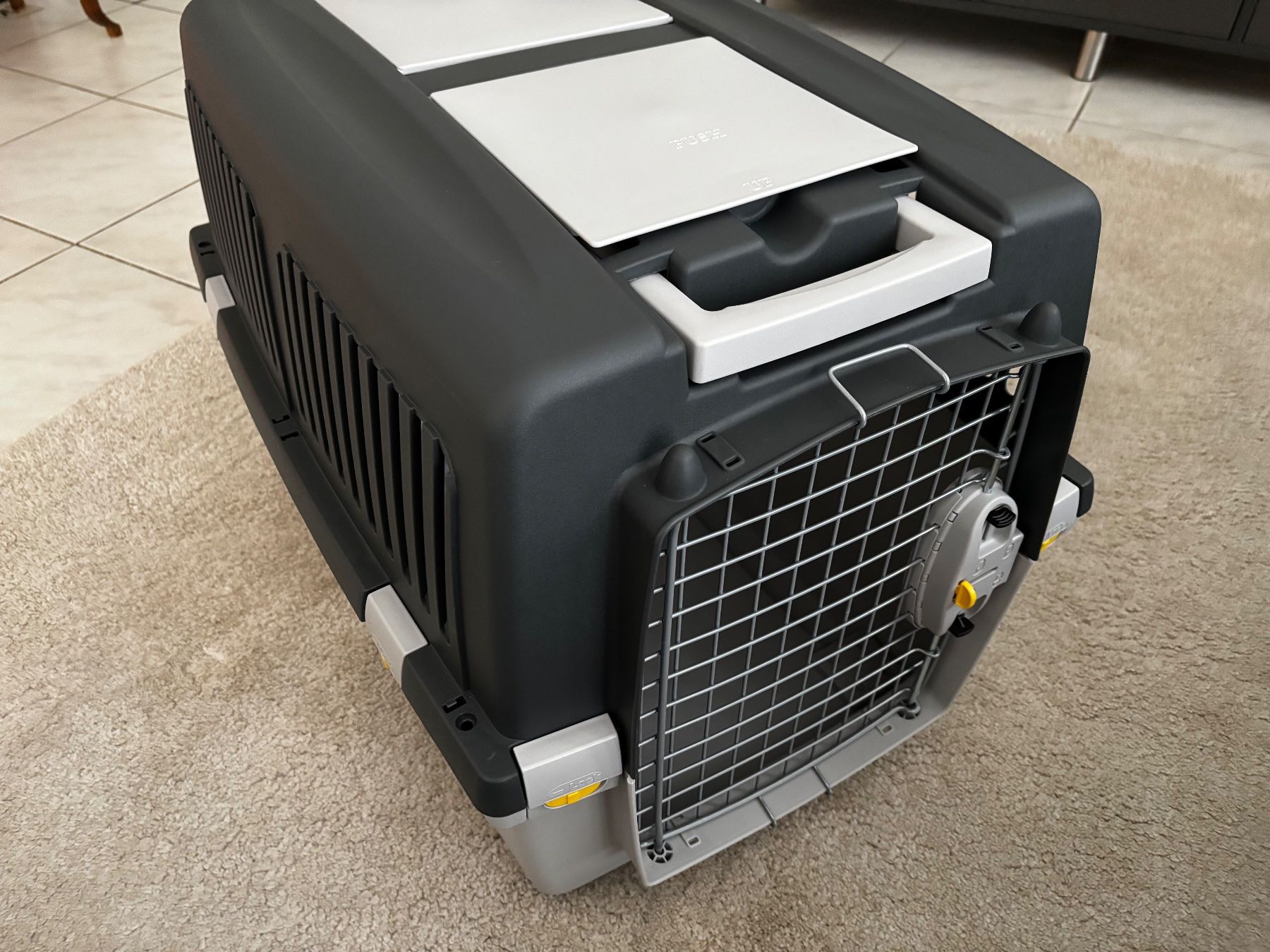 Trixie Gabbie, trasporto & Sicurezza: Tier-Transportbox Trixie - Gulliver S-M – Nuovo (secondo la descrizione) da Unterägeri venduto da Kalimera