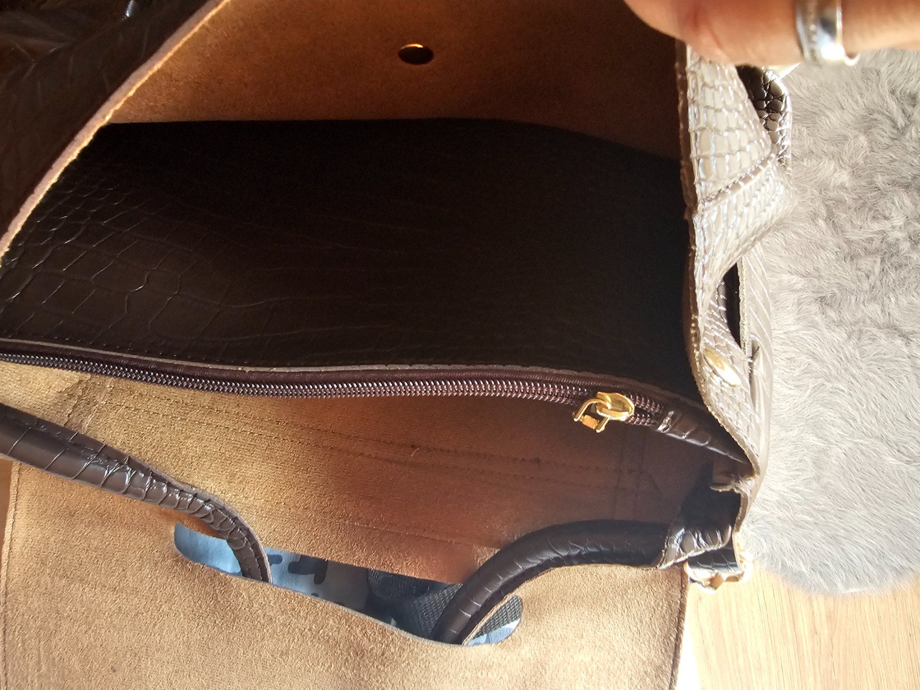 Taschen: Handytasche plus Tasche gratis dazu – Neu und originalverpackt aus Mörel von camasaro 5