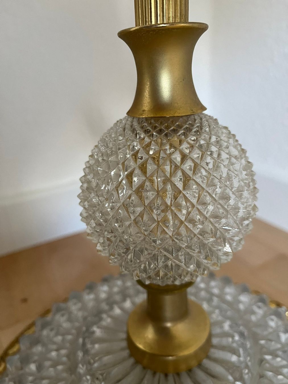 Lampen: Messing-Stehlampe, 5-armig mit Kristallbehang – Gebraucht aus Basel von Lancer4 6