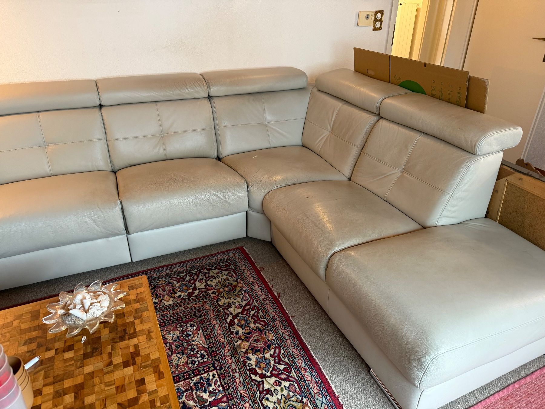 Divani: Ecksofa Leder beige mit Gebrauchsspuren gebraucht – Usato da Reinach BL venduto da 15Miiine16
