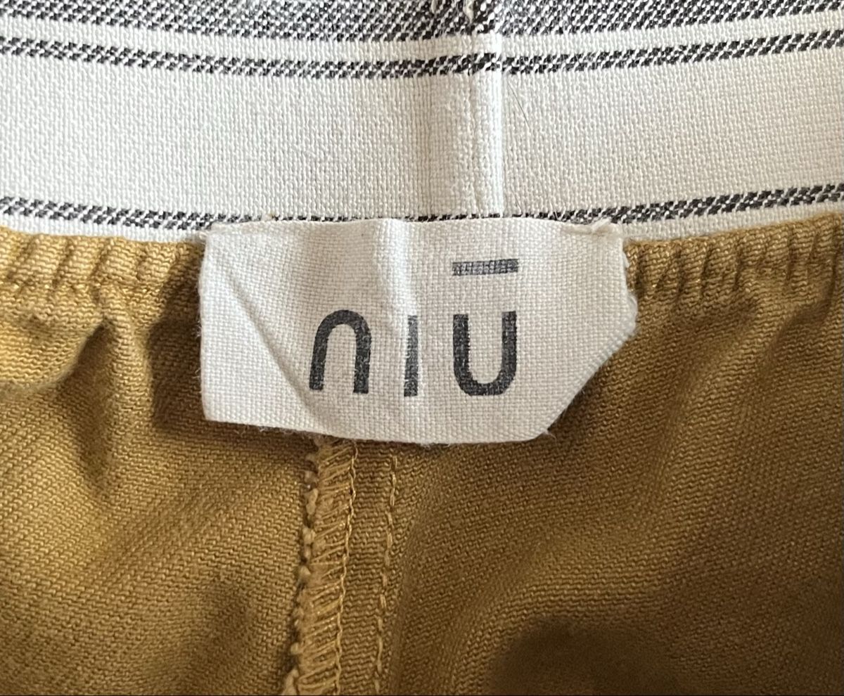 Pantalons: Pantalon NIU – D'occasion à Lausanne par micou47 3