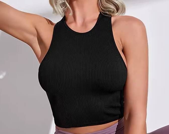 Top: Tank Top - x2 black and brown, S – Nuovo (secondo la descrizione) da Dübendorf venduto da Olenaaa 2
