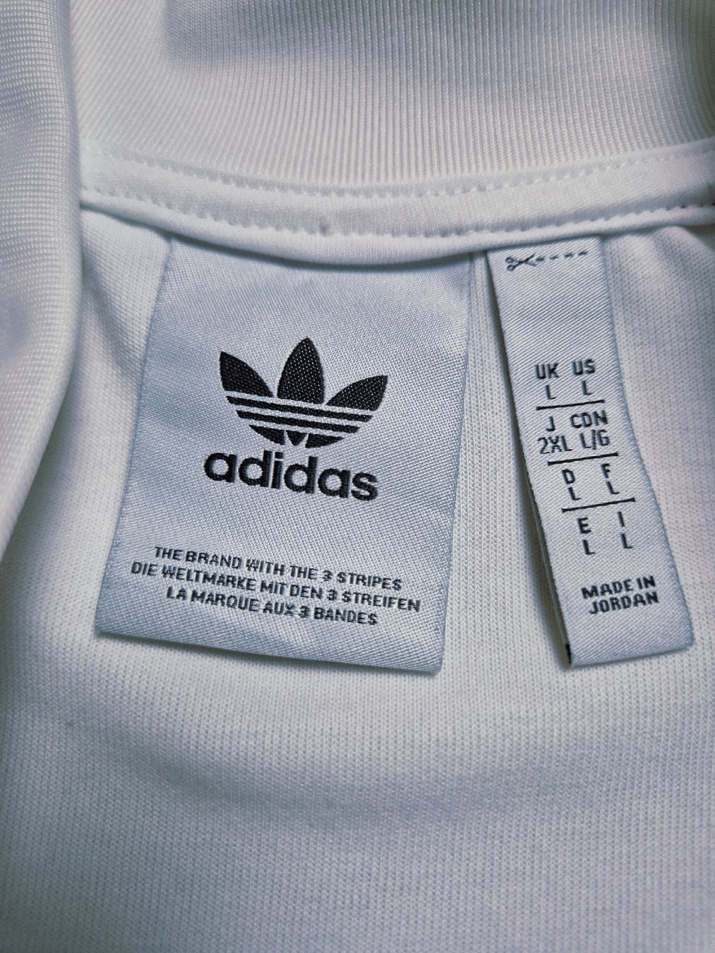 Adidas Giacche: Adidas Bomberjacke Jacke Grösse L NEU – Nuovo (secondo la descrizione) da St. Gallen venduto da CaliSunshine 3