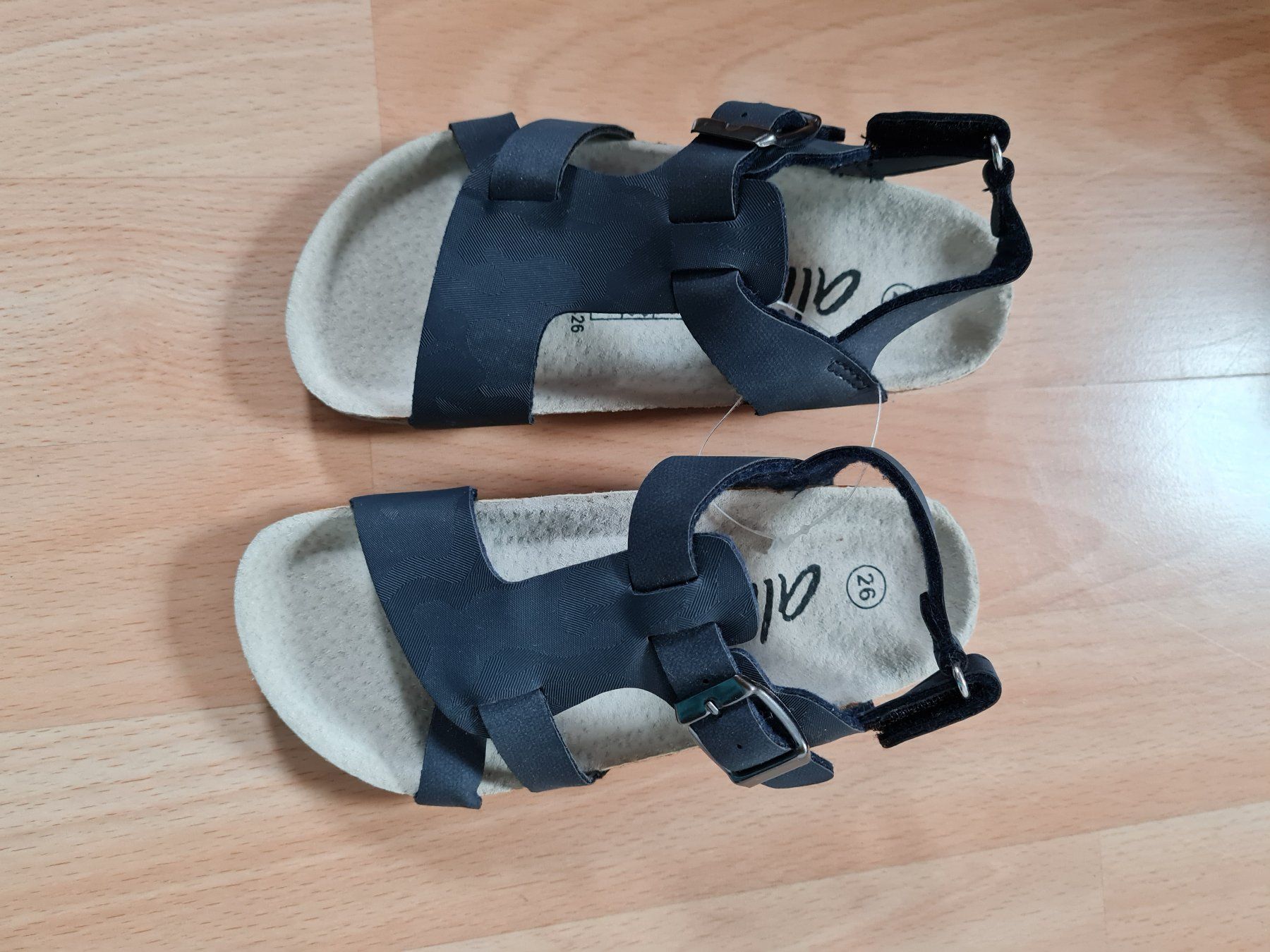 Scarpe per ragazze: Sandalen Gr. 26 – Nuovo e nell'imballaggio originale da Lüterkofen venduto da Bakoco