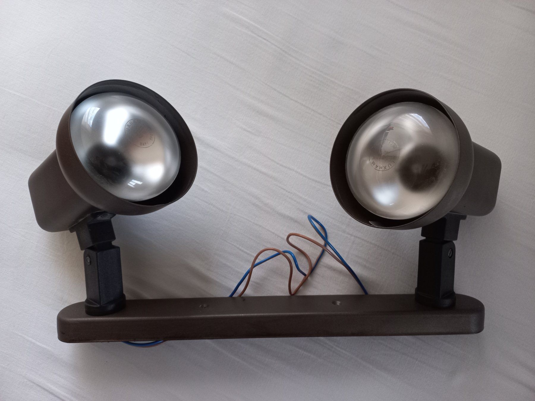 Lampade: Vintage Wand- oder Decken Lampen, 2er Spot,  braun – Usato da Wettingen venduto da tonia3