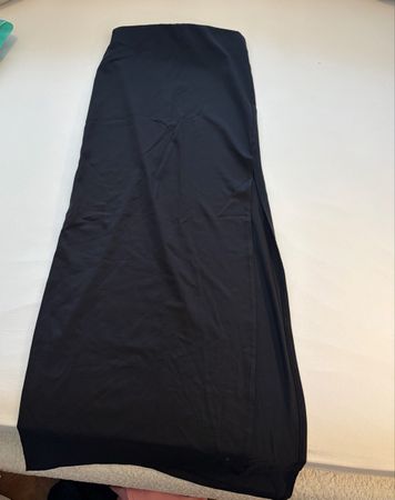 Jupe noire avec fente Bershka