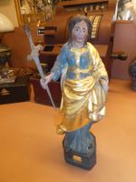 Alte Heiligenfigur mit Schwert, Holz, bemalt