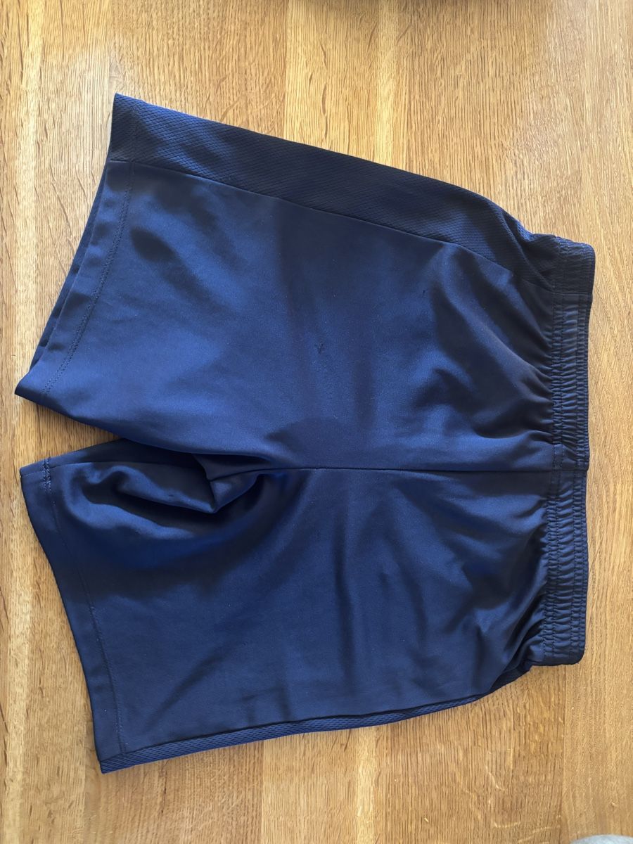 Nike Hosen: FCZ Hose, Nike, Kindergrösse M – Neu (gemäss Beschreibung) aus Bad Zurzach von jim_n97g 1