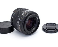 Nikon AF Nikkor 35-70mm f3.3-4.5 top Zustand!