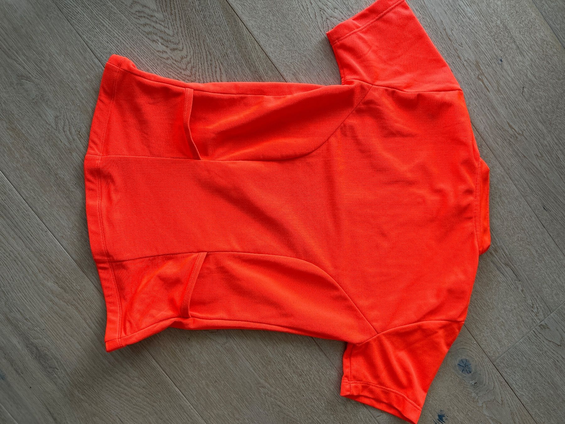Leibchen & Hosen: Maillot vélo 12 ans état neuf – Gebraucht aus Yens von Chriis 2