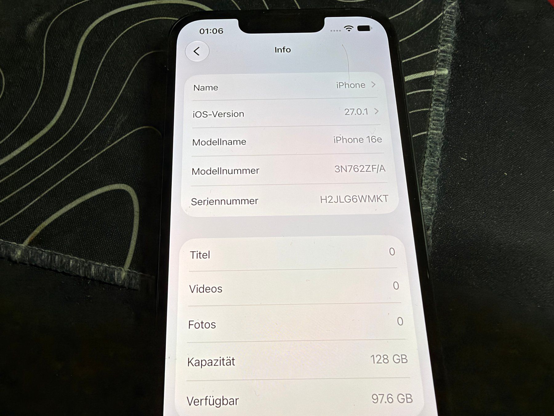 Apple Portables: Iphone 16E 128Gb#199 – D'occasion à Au SG par bah_6f5w 4
