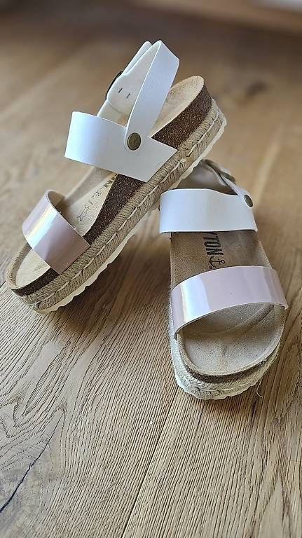 Scarpe da donna: Sandalen Grösse 37 – Usato da Elgg venduto da soleo509 2