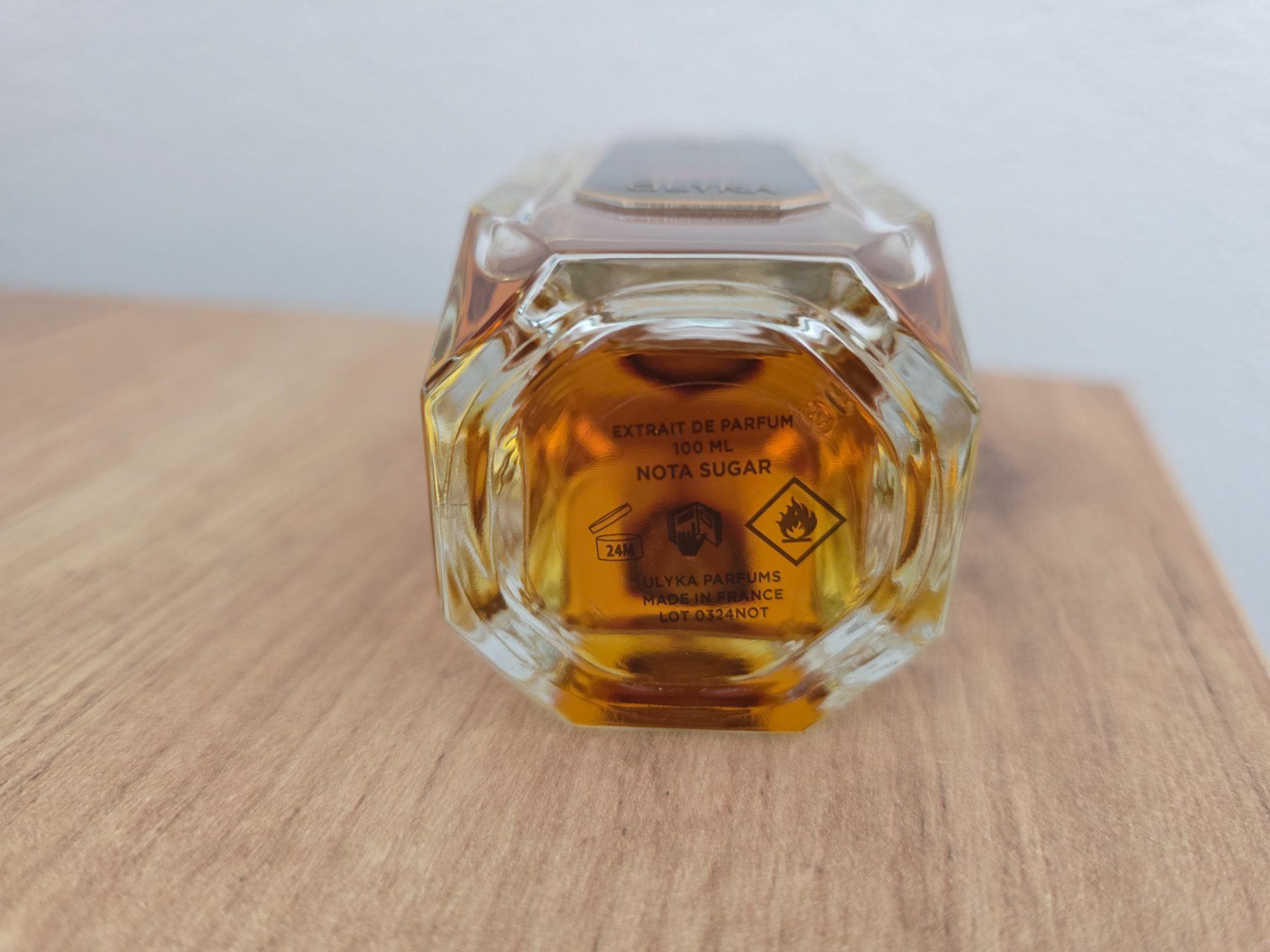 Profumi & Eau de Toilette: Nota Sugar - Ūlyka ca. 90 / 100 ml Extrait de Parfum – Usato da Root venduto da FragranceEla 2