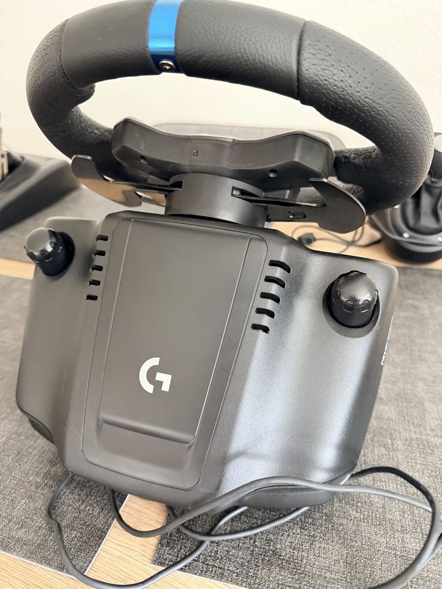 Logitech Manettes: Logitech G923 TrueForce – Neuf (Voir description) à Leibstadt par VladTaz 1