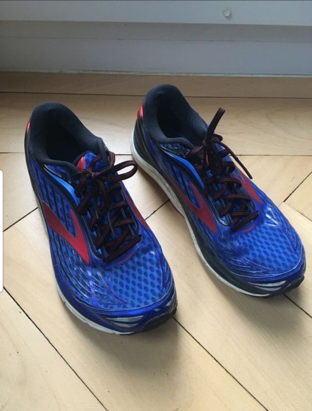 Brooks Scarpe da uomo: Brooks Laufschuhe – Usato da Meilen venduto da apollo40