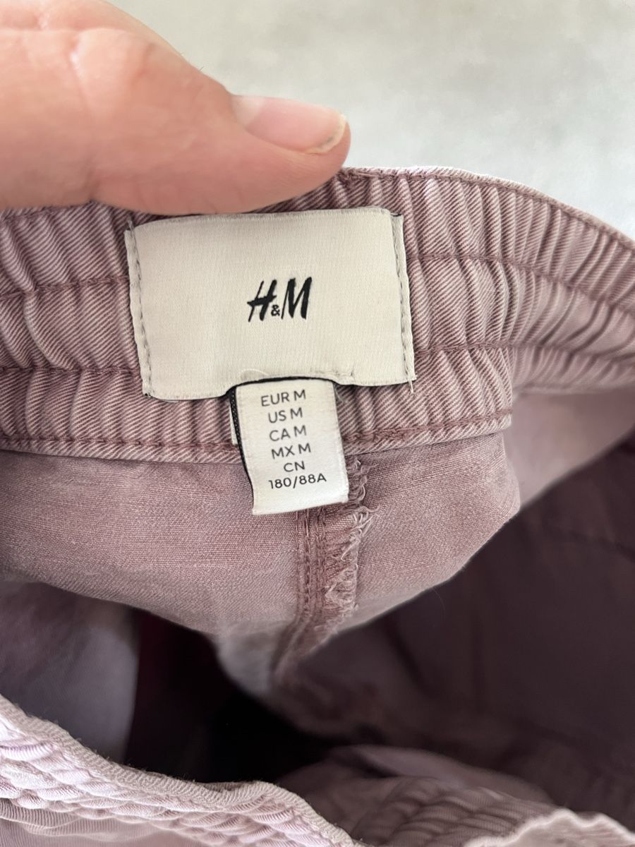 H&M Pantalons: Kurze Hose rosa – D'occasion à Zürich par ole_8rwr 2