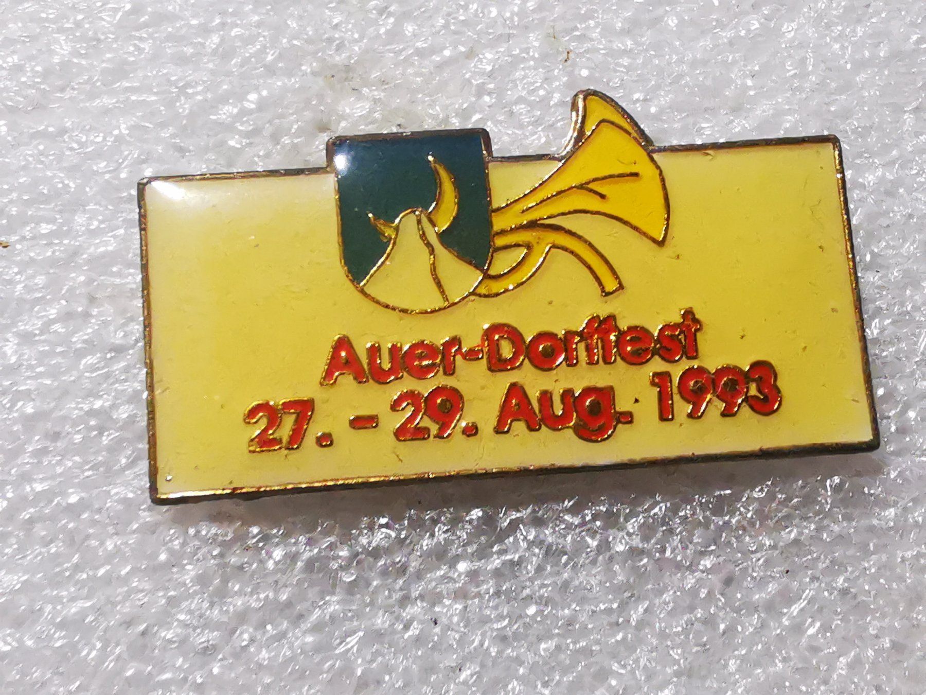 Placchette & Badge: Ansteckpin 101: Auer Dorffest – Usato da Oppligen venduto da Pin-Fall-Shop