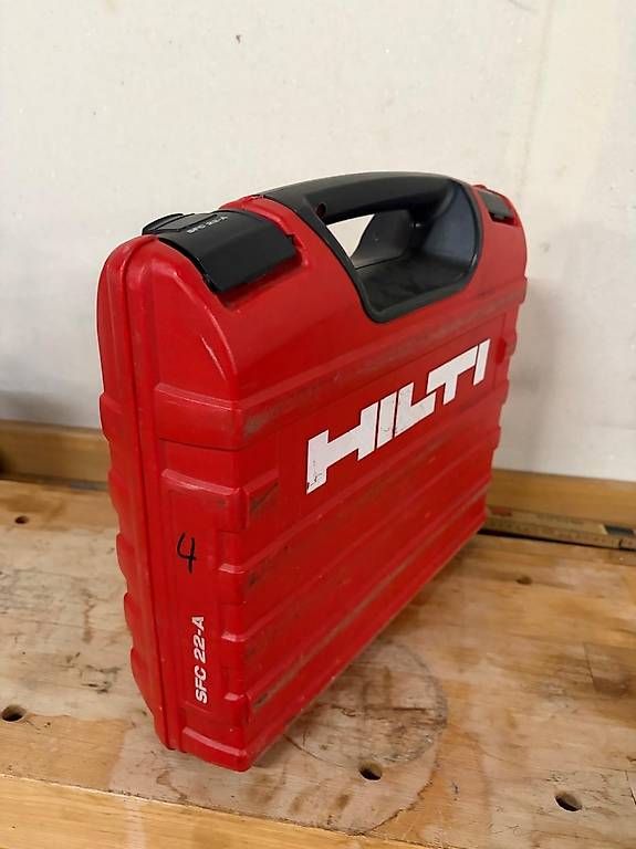 Trapani: Akkuschrauber Hilti – Usato da Pratteln venduto da Caterinaandreano03 2