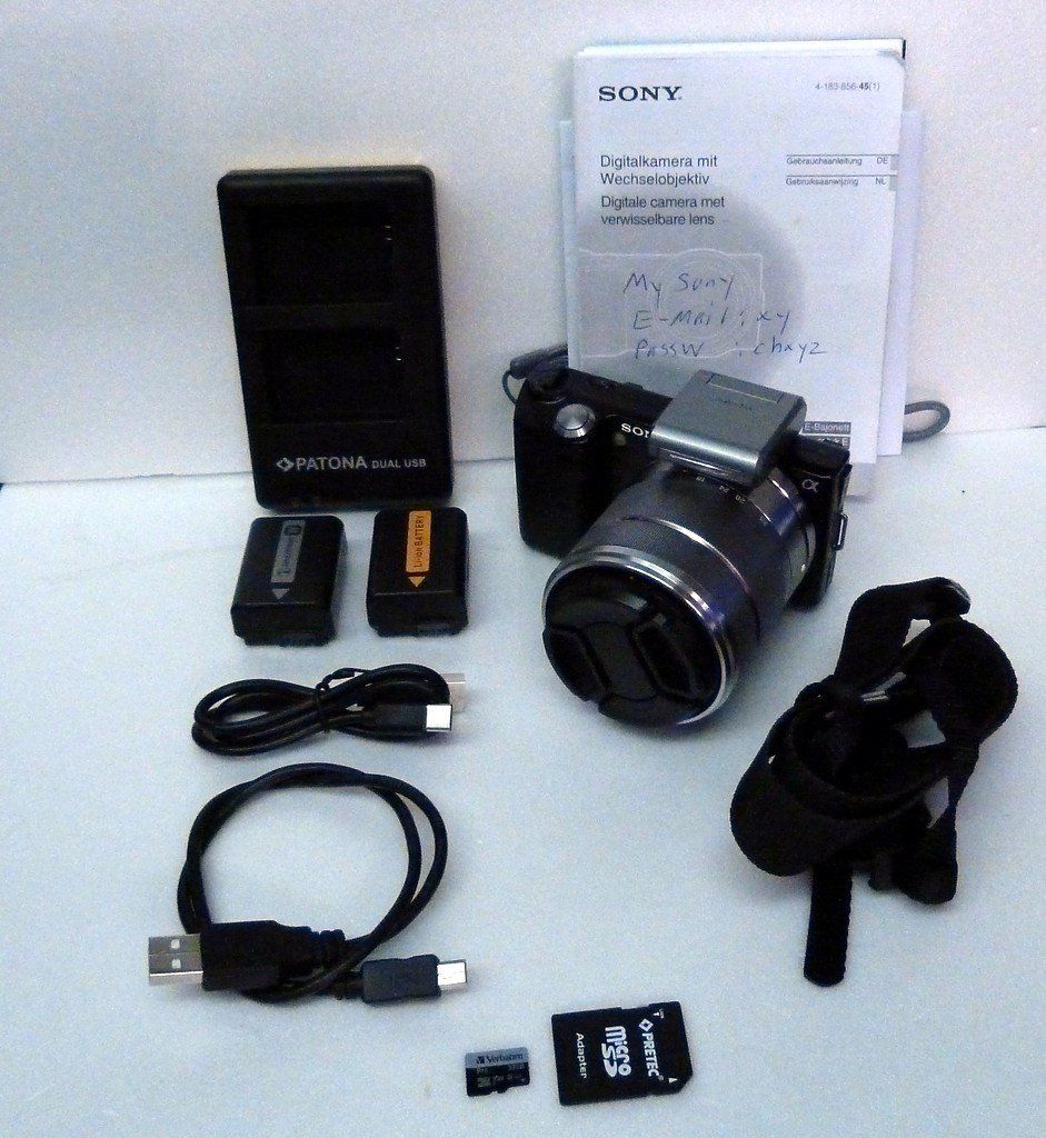 Sony Fotocamera: Sony α NEX-5 Digitalkamera – Usato da Dottikon venduto da Floppidogg77 7
