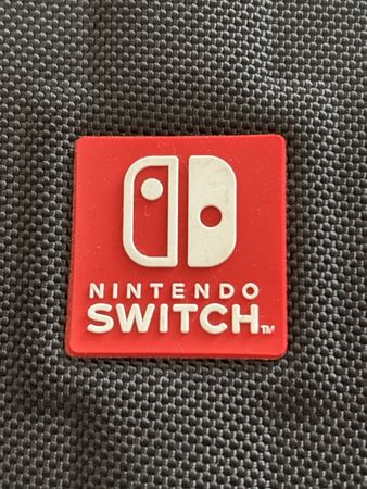 Nintendo Switch Tasche Schutzhülle Hartschale Schwarz neuwer
