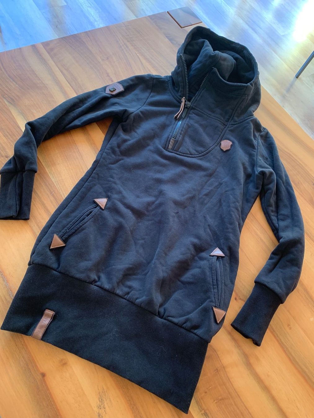 Naketano Maglioni & Felpe: Naketano super cooler Longpullover schwarz Gr. M – Usato da Meiringen venduto da SaltnPepa