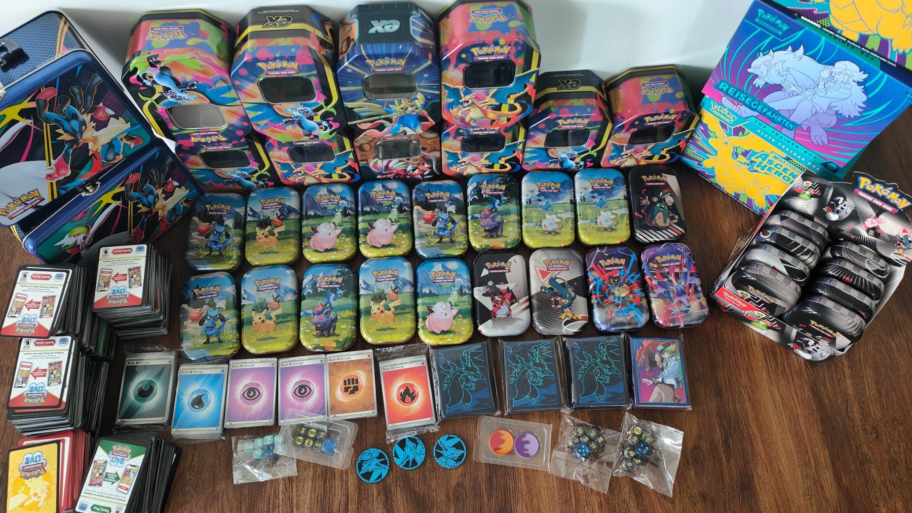 Pokémon Carte collezionabili: Pokemon leere Aufbewahrungsboxen / Tin / Codekarten – Usato da Suhr venduto da kingj01 1