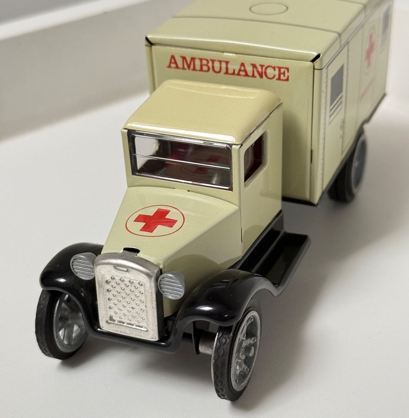 Modellautos: Hawkey 1924 Type D - Ambulance – Gebraucht aus Denges von peumens