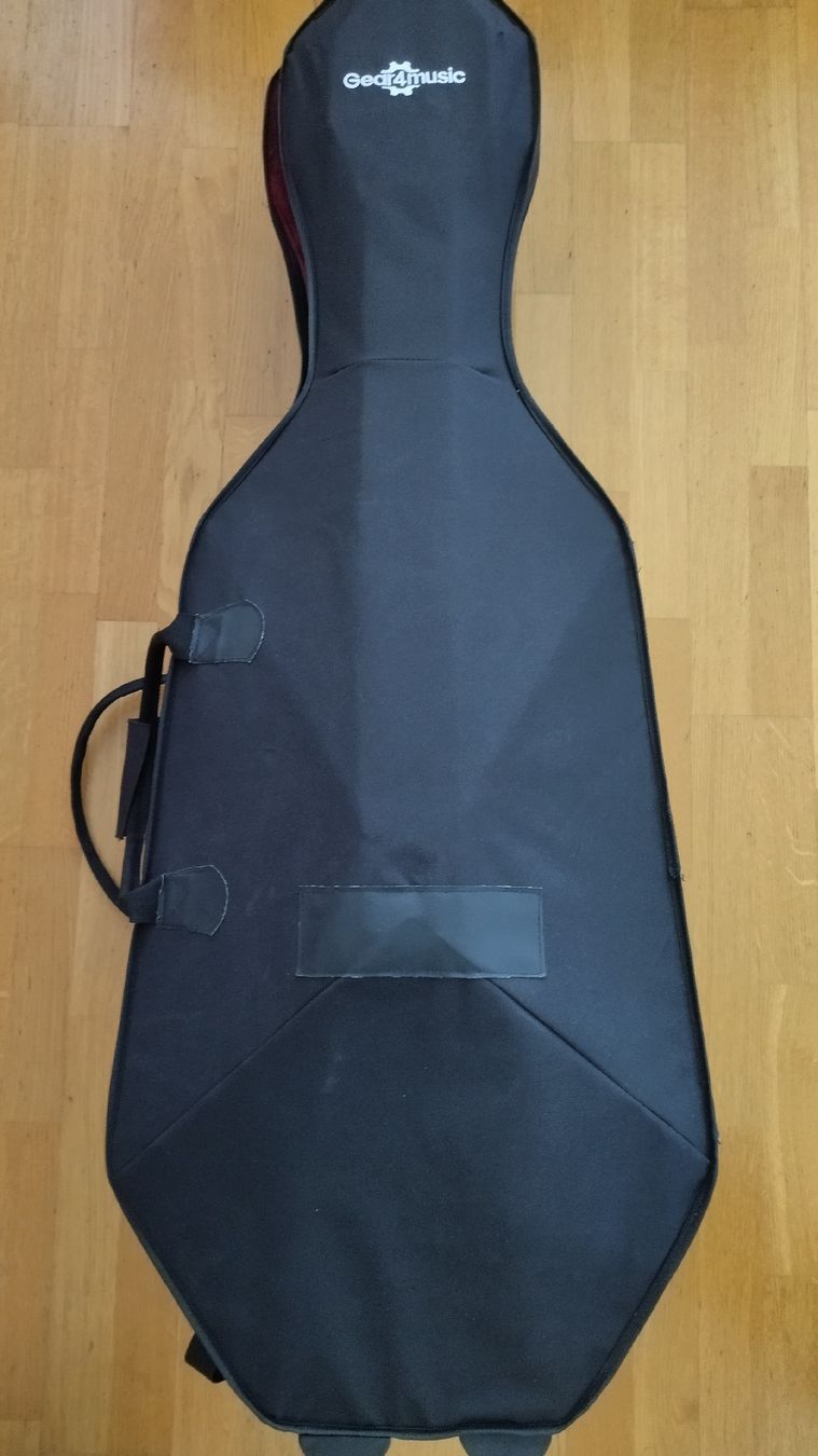 Musikinstrumente: Koffer für Violoncello 1/2 gebraucht  – Gebraucht aus Birsfelden von elcaballero_carmelo