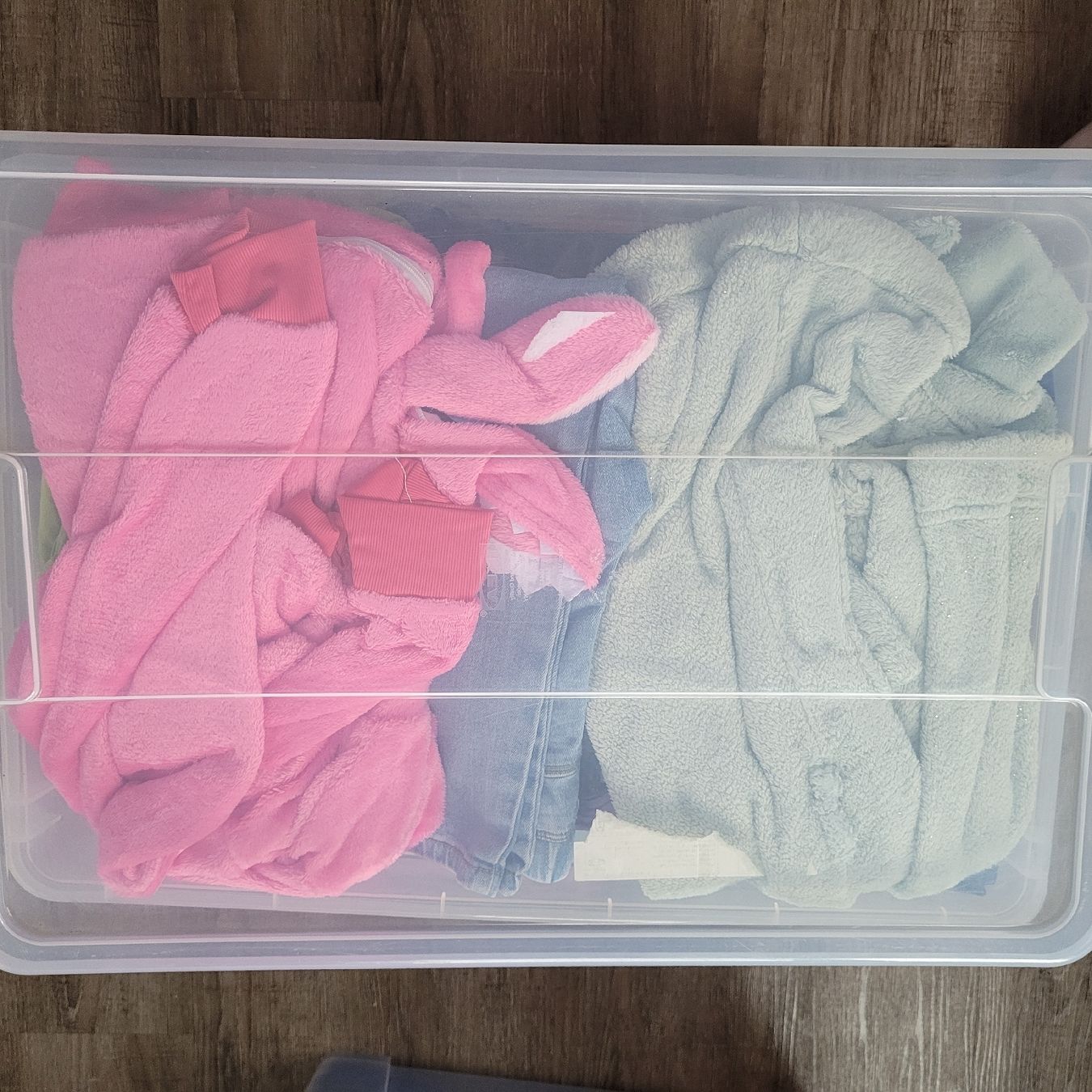 Lotti & Set di vestiti: Mädchen Kleiderpaket 110 bis 128 – Usato da Niederbuchsiten venduto da klengyel