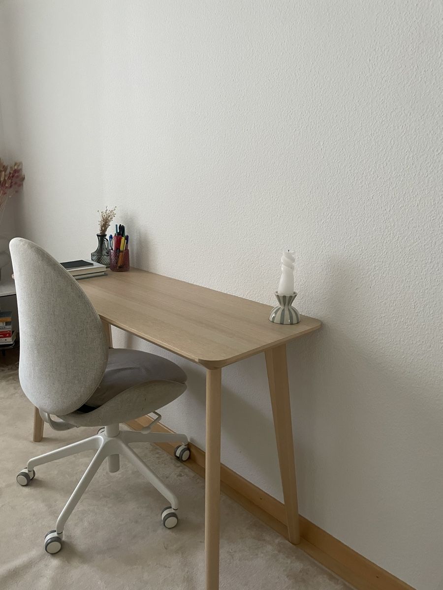Schreibtische: IKEA Schreibtisch – Gebraucht aus Dietlikon von