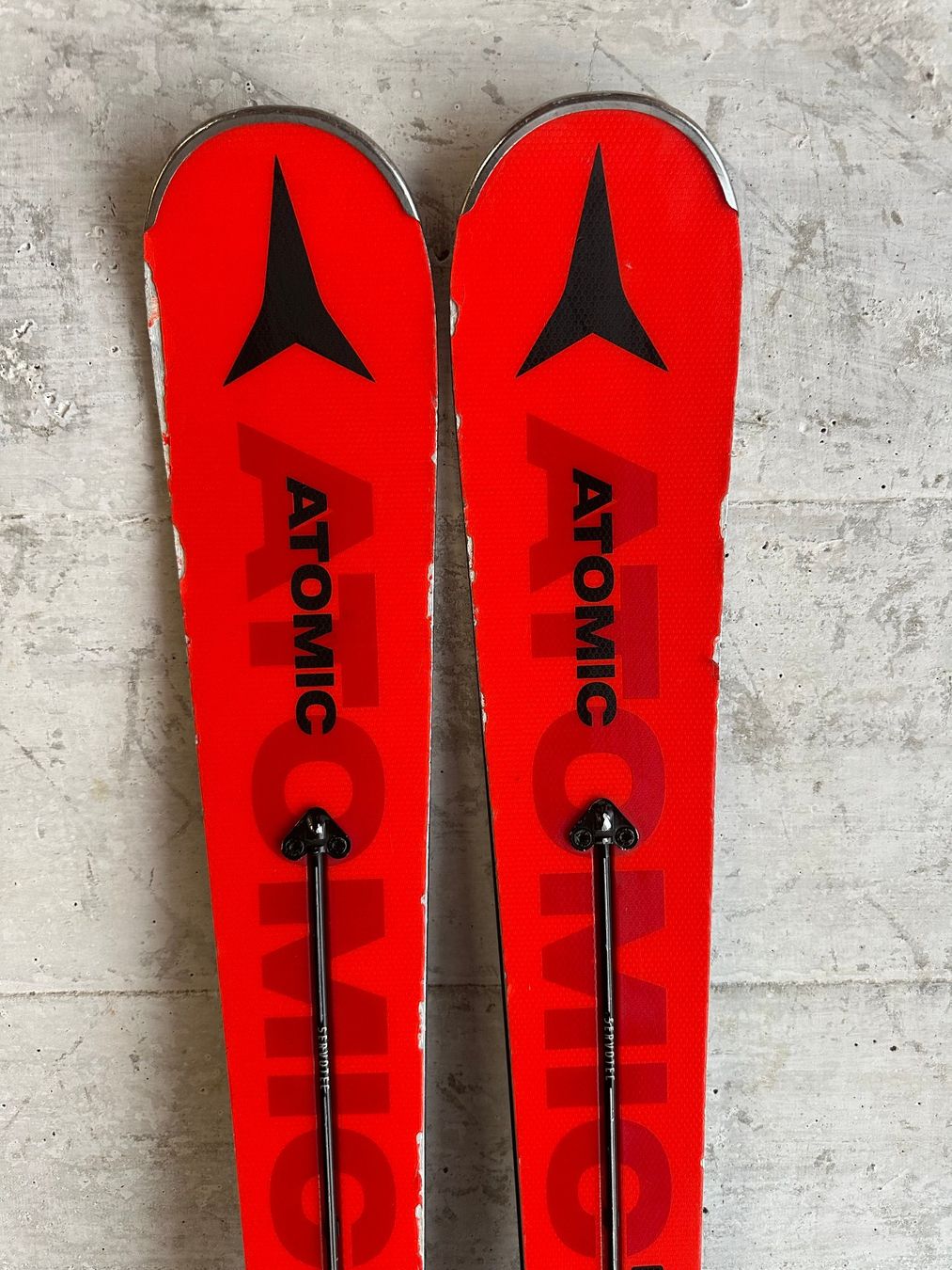 Atomic Skis: Atomic Redster S9 Ski 165CM – D'occasion à Emmenbrücke par karkarkar 1
