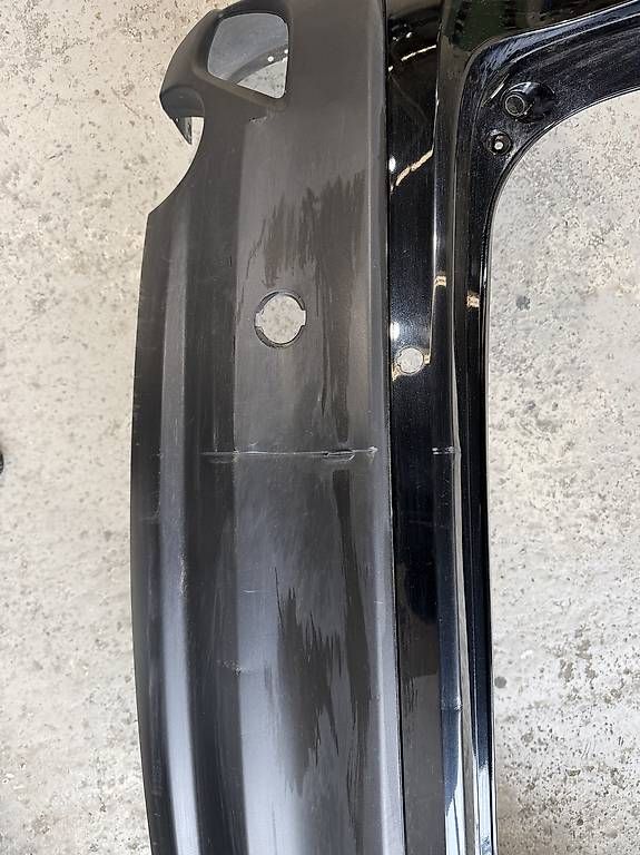 Tutti pezzi di ricambio auto: Heckstossstange Mazda CX5 2014 – Usato da Sennwald venduto da elegance_cars 1