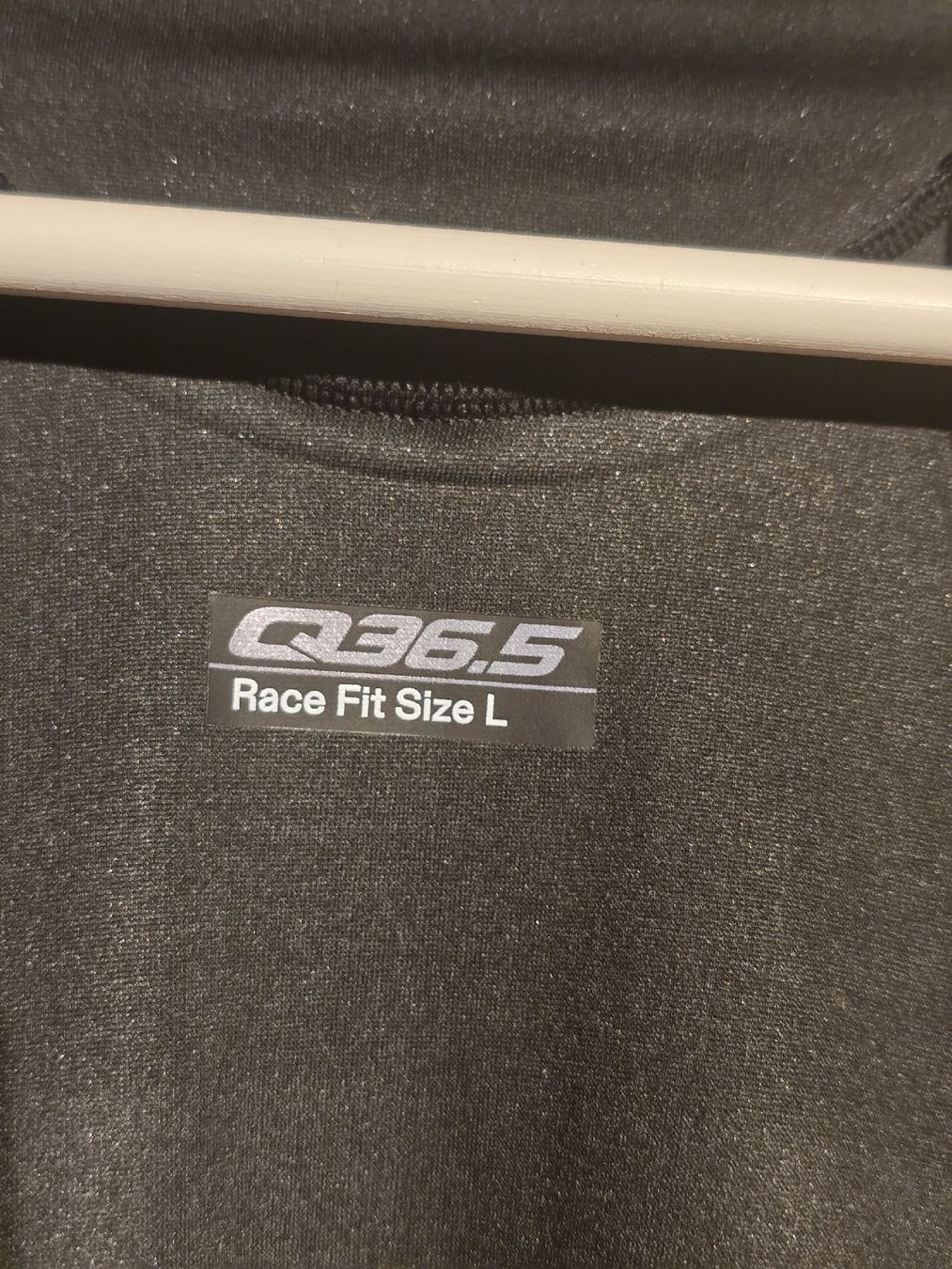 Vestes: Q36.5 Vampire Shell Jacket, Grösse L, Schwarz  – D'occasion à Degersheim par Honolulu013 5