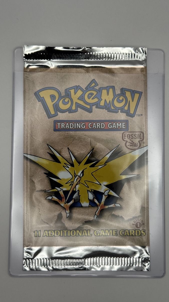 Pokémon Carte collezionabili: EMPTY FOOSIL BOOSTER ZAPDOS ARTWORK 1ST EDITION – Usato da Belprahon venduto da Rob_ain