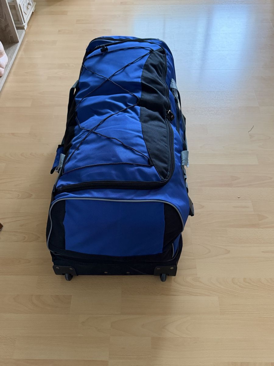 Borse: Reisetasche mit Räder - gross & gut erhalten – Nuovo (secondo la descrizione) da Meierskappel venduto da Ticino-Girl 2