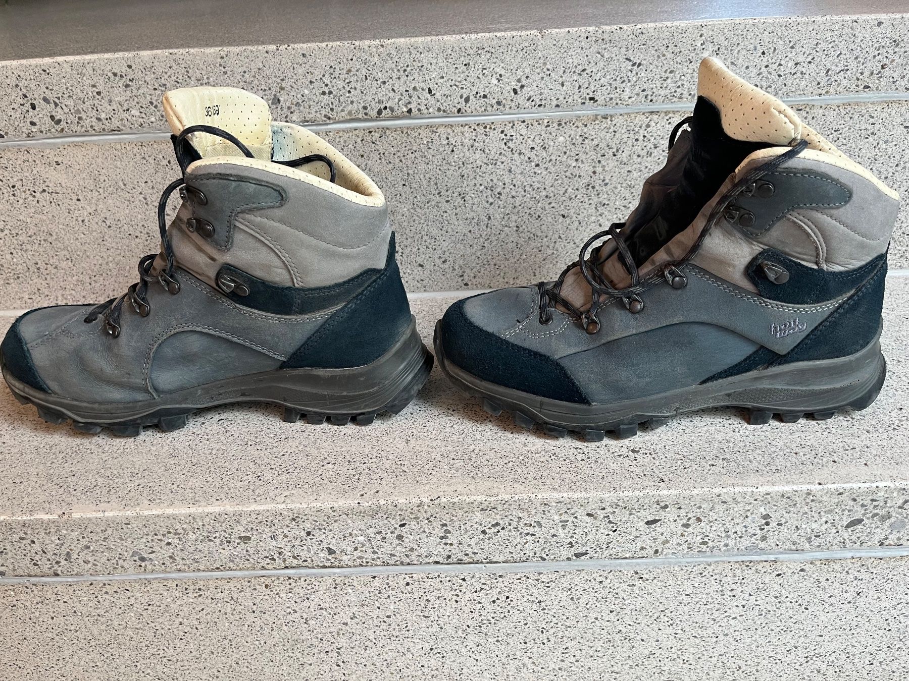 Hanwag Chaussures femmes: Wanderschuh Damen Hanwag 39,5 – D'occasion à Buchrain par sid_tkj5 2