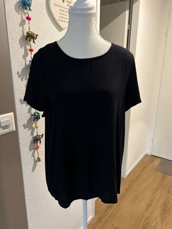 Blusenshirt schwarz von Vero Moda Gr. M