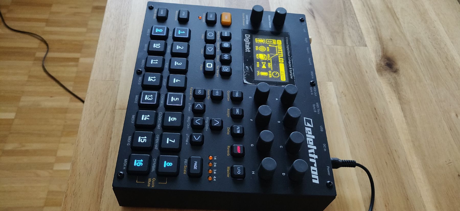 Elektron Strumenti musicali: Digitakt – Usato da Baar venduto da mic_6t2q